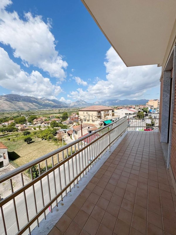 appartamento in vendita a Sala Consilina in zona Trinità