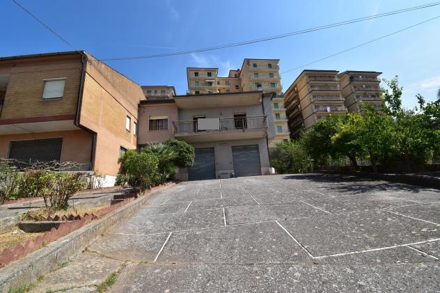 casa indipendente in vendita a Sala Consilina in zona San Rocco