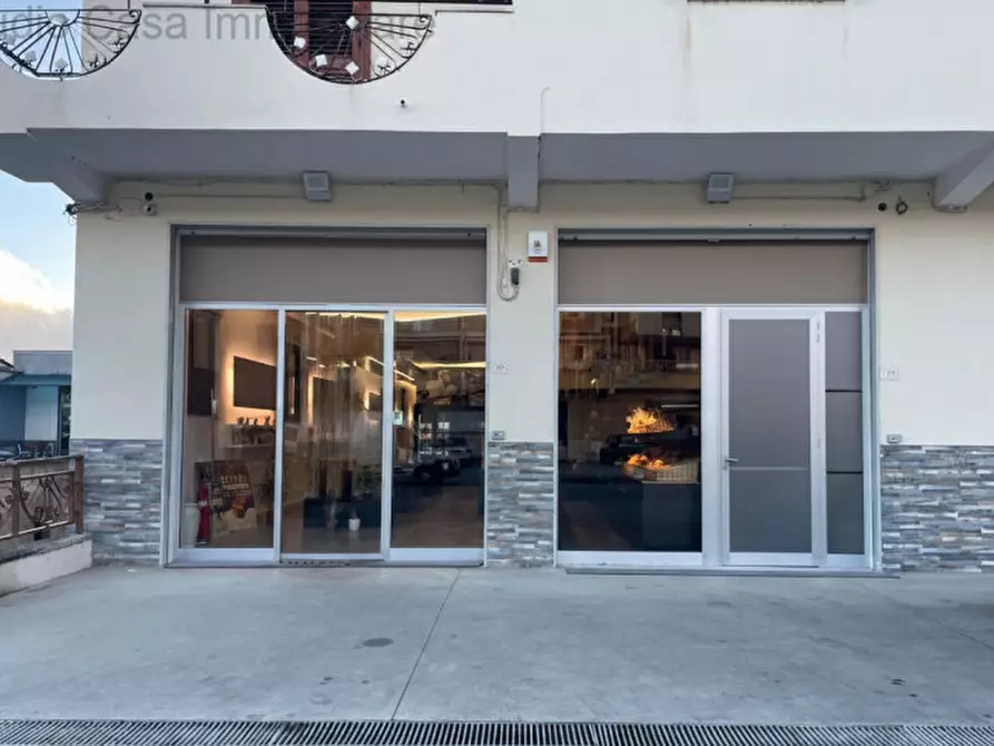 negozio in vendita a Sala Consilina in zona Trinità