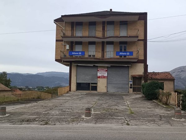 quadrivano in vendita a Sala Consilina