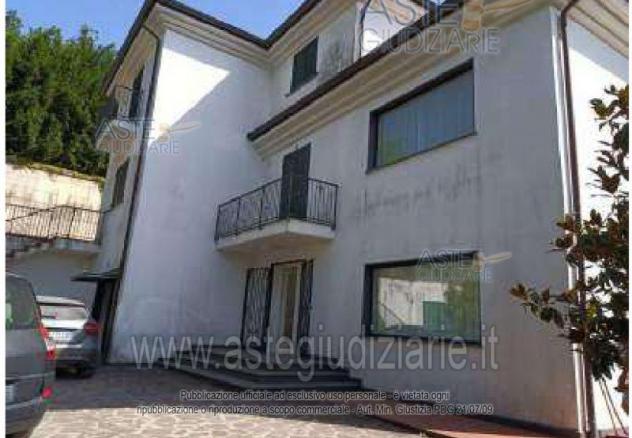 casa indipendente in vendita a Salento