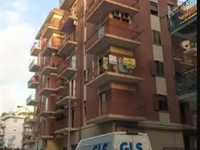 appartamento in vendita a Salerno in zona Torrione