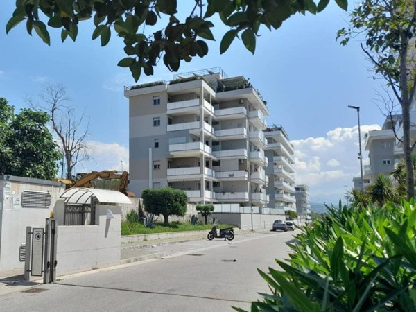 appartamento in vendita a Salerno in zona San Leonardo