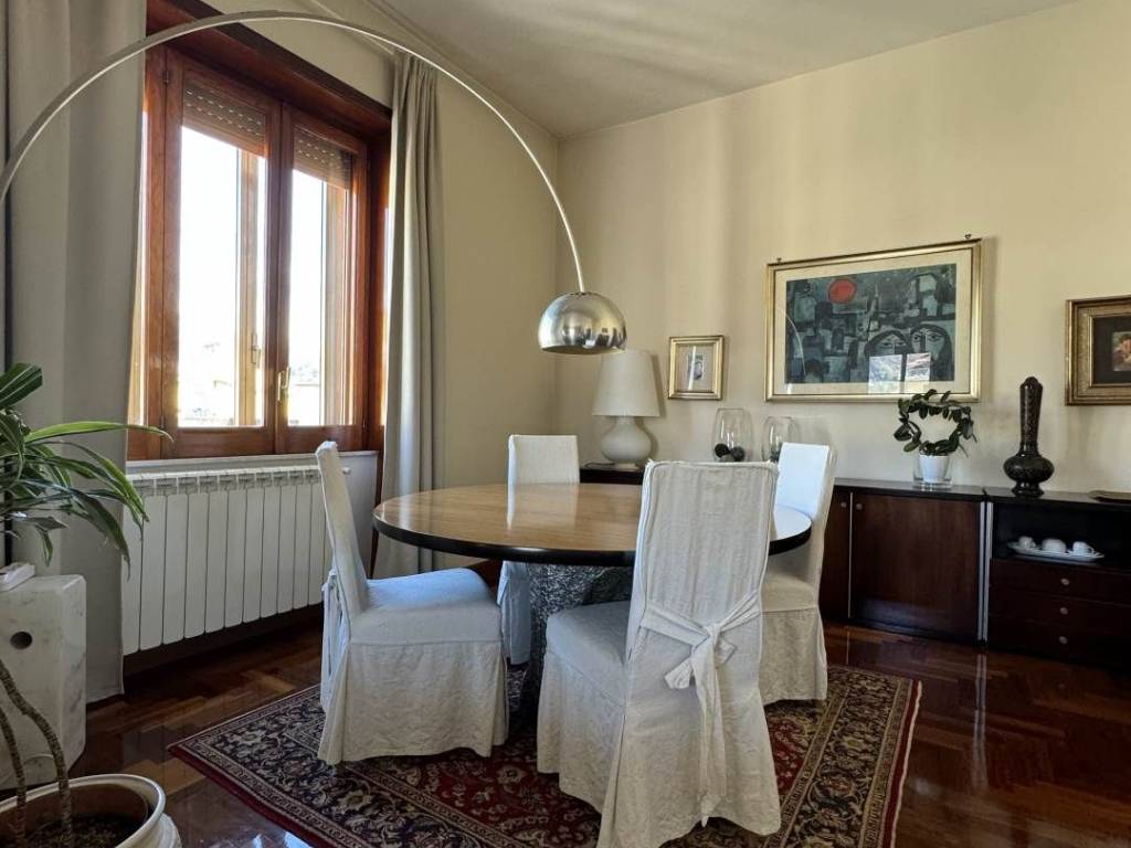 appartamento in vendita a Salerno in zona Centro Città