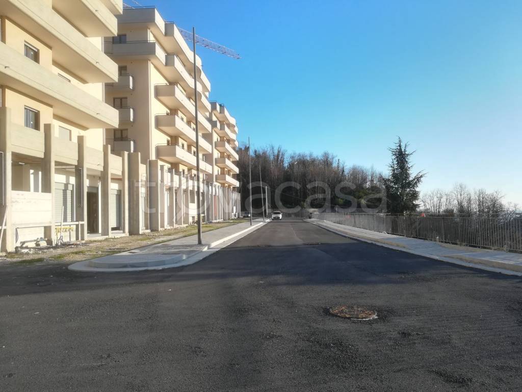 appartamento in vendita a Salerno in zona Pastena