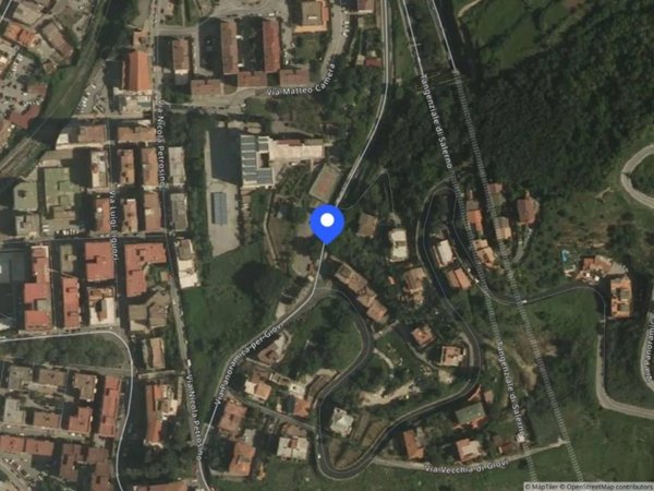 appartamento in vendita a Salerno in zona Brignano / Piezzo