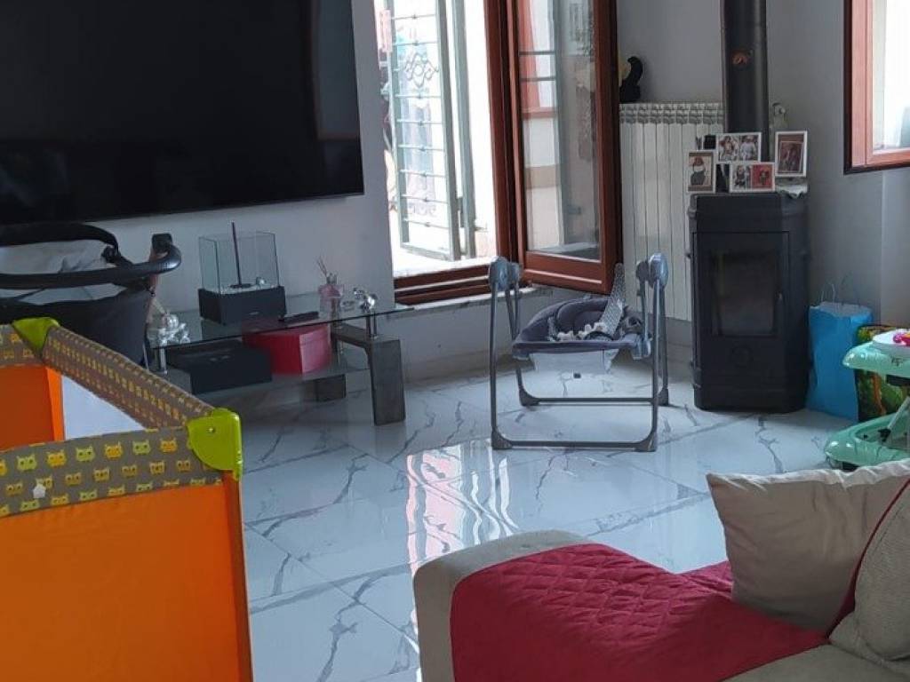 appartamento in vendita a Salerno in zona Giovi Altimare