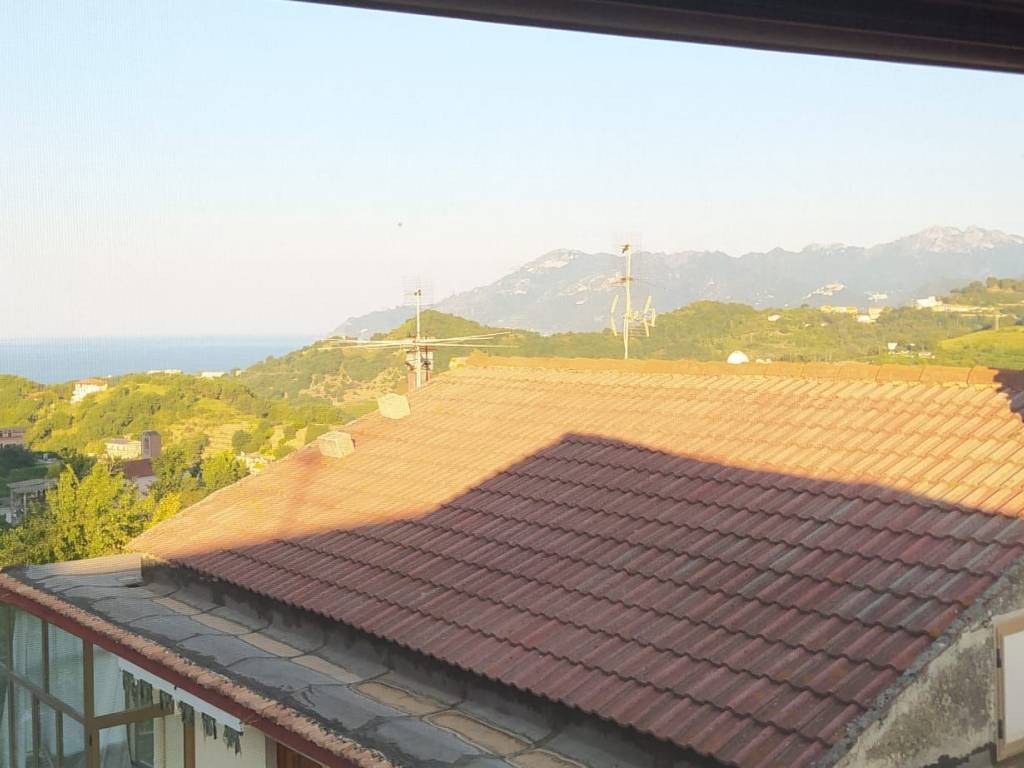 appartamento in vendita a Salerno in zona Giovi Altimare