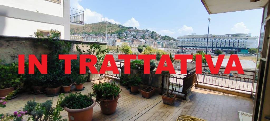 appartamento in vendita a Salerno in zona Centro Città