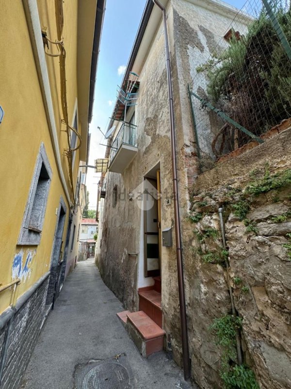 appartamento in vendita a Salerno in zona Ogliara