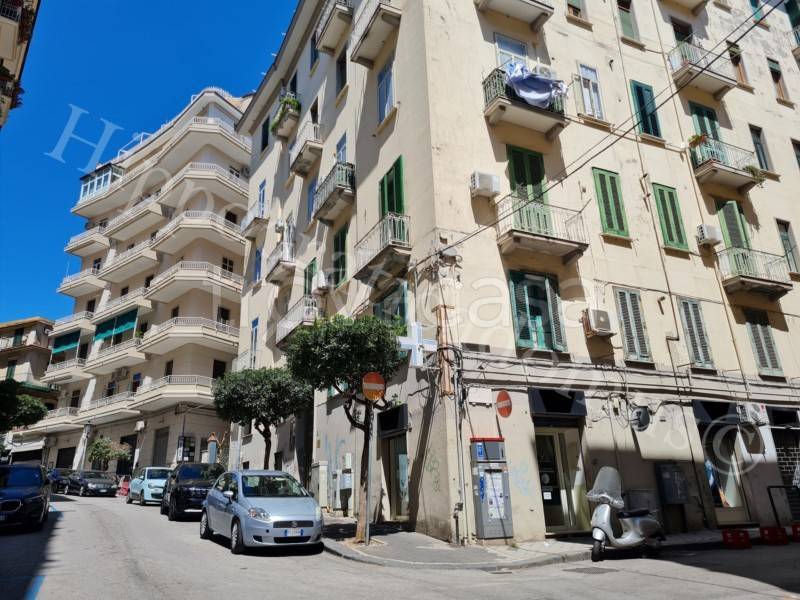 appartamento in vendita a Salerno in zona Centro Città