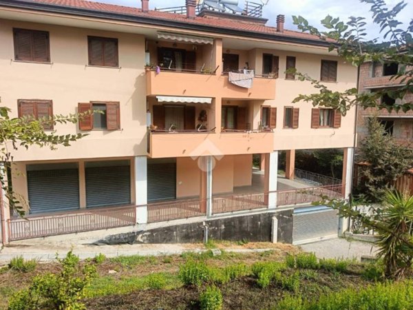 appartamento in vendita a Salerno in zona Giovi Altimare