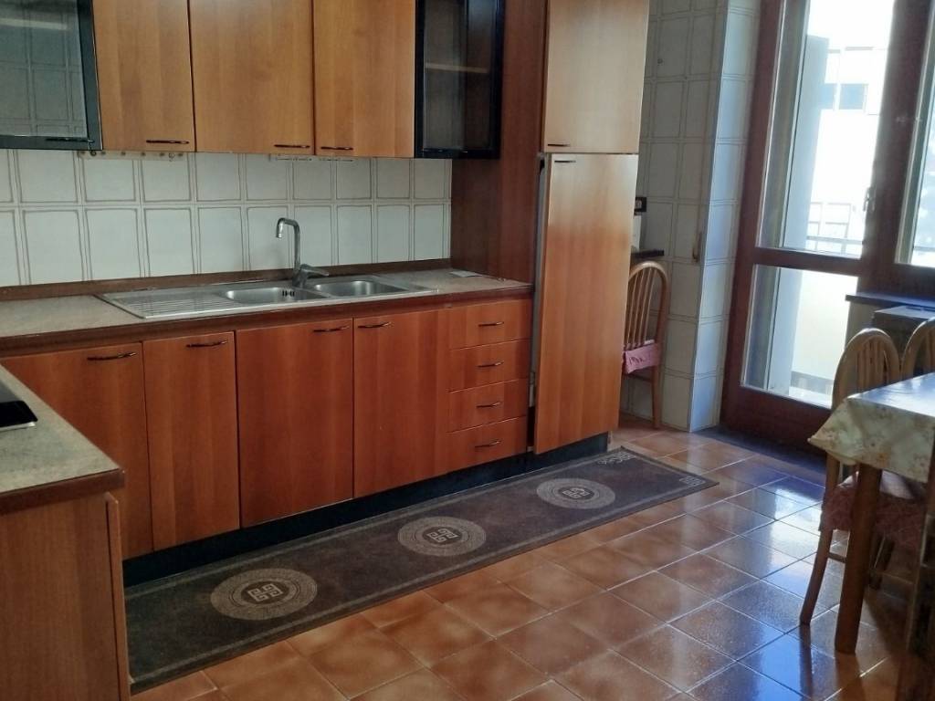 appartamento in vendita a Salerno in zona Calcedonia