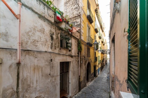 appartamento in vendita a Salerno in zona Centro Città