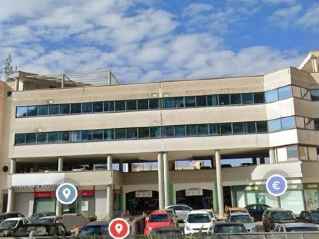 ufficio in vendita a Salerno in zona San Leonardo