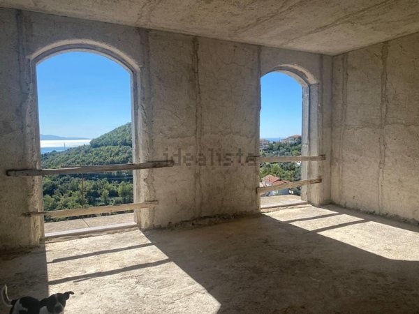 appartamento in vendita a Salerno