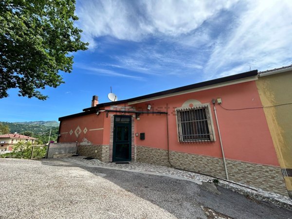 appartamento in vendita a Salerno in zona Centro Città
