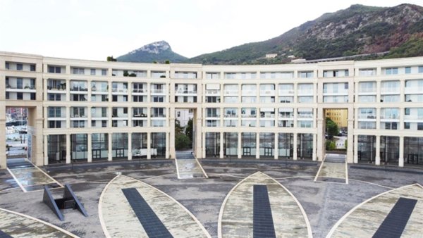 ufficio in vendita a Salerno in zona Centro Città