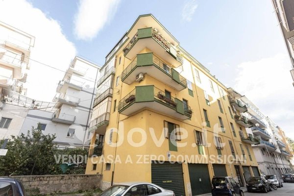 appartamento in vendita a Salerno in zona Irno