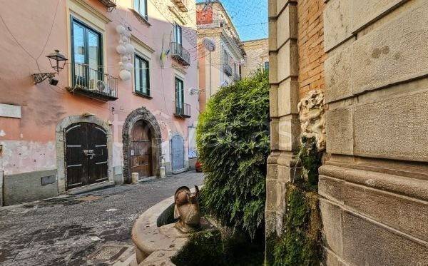 appartamento in vendita a Salerno in zona Centro Città