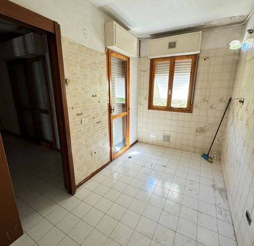 appartamento in vendita a Salerno in zona Giovi Altimare