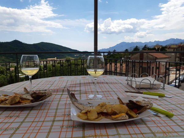 casa semindipendente in vendita a Salerno in zona Ogliara