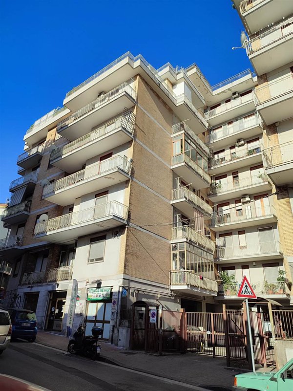 appartamento in vendita a Salerno
