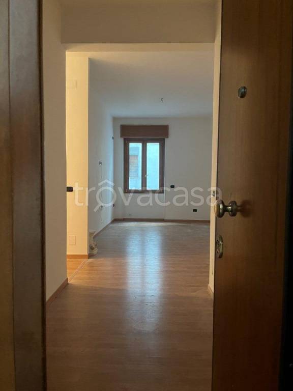 appartamento in vendita a Salerno in zona Irno