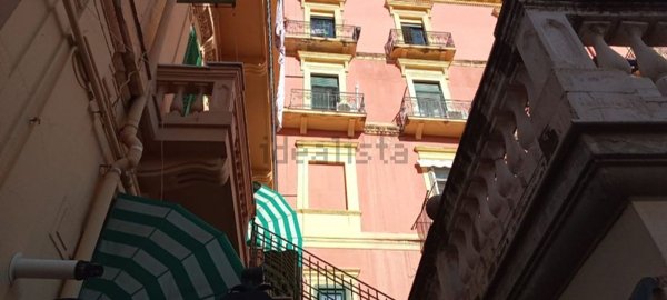 appartamento in vendita a Salerno in zona Porto