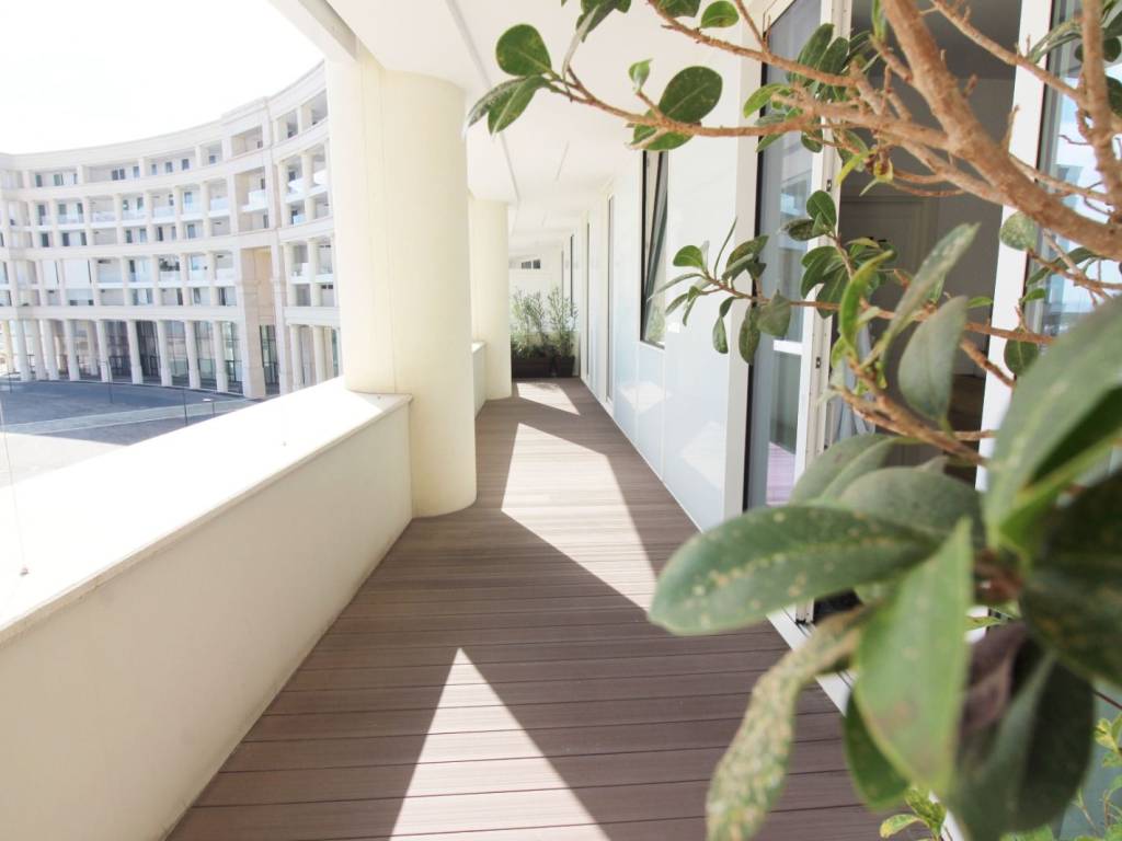 appartamento in vendita a Salerno in zona Centro Città