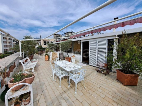 appartamento in vendita a Salerno in zona Centro Città