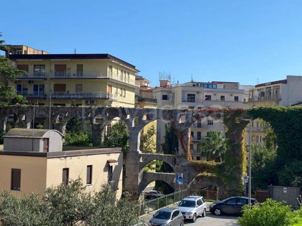appartamento in vendita a Salerno in zona Centro Città