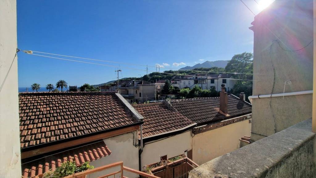 appartamento in vendita a Salerno in zona Ogliara