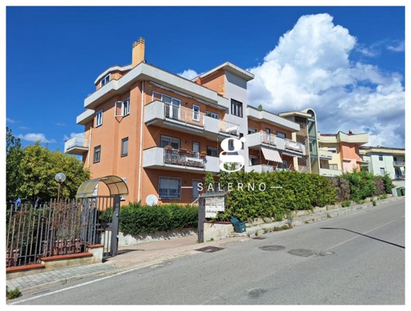 appartamento in vendita a Salerno in zona Ogliara
