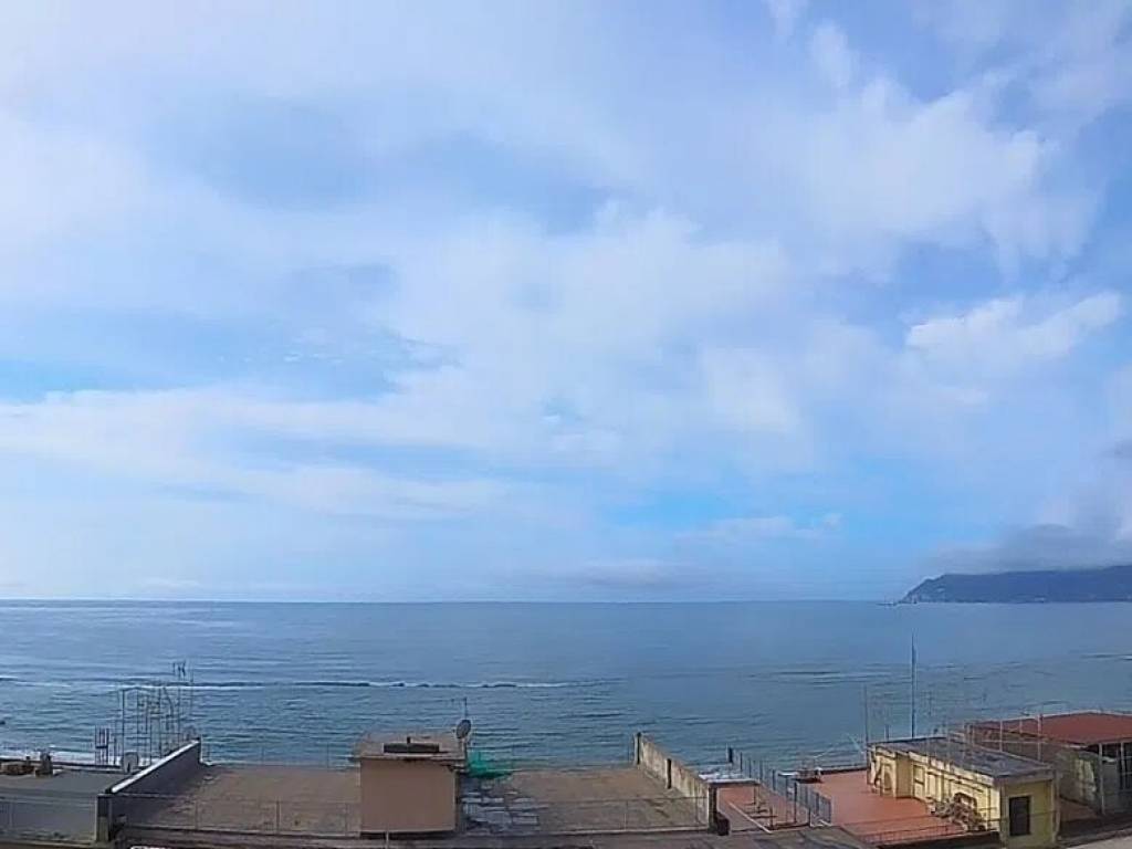 appartamento in vendita a Salerno in zona Pastena