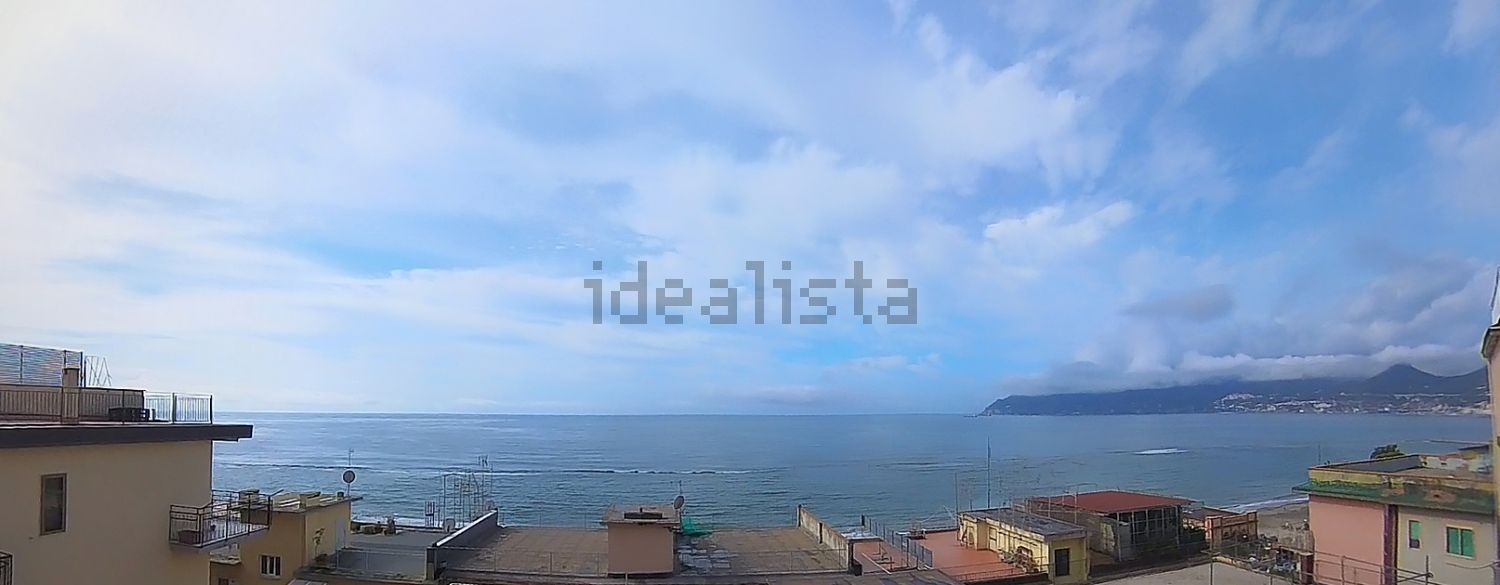 appartamento in vendita a Salerno in zona Mercatello