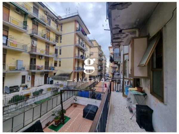 appartamento in vendita a Salerno in zona Torrione