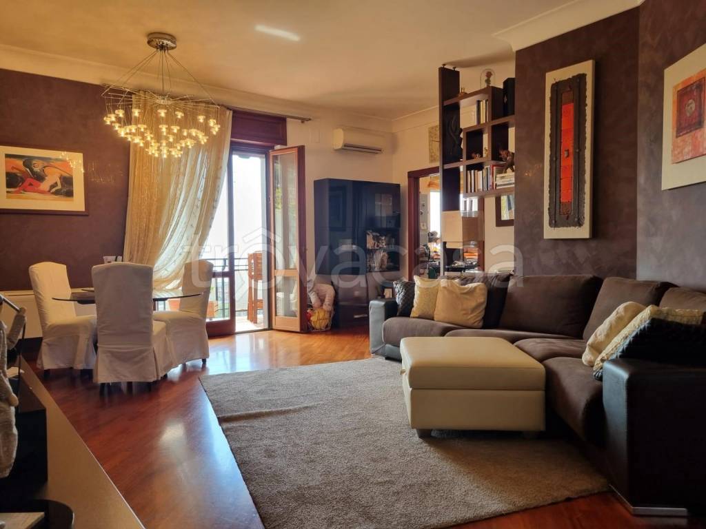 appartamento in vendita a Salerno in zona Sala Abbagnano