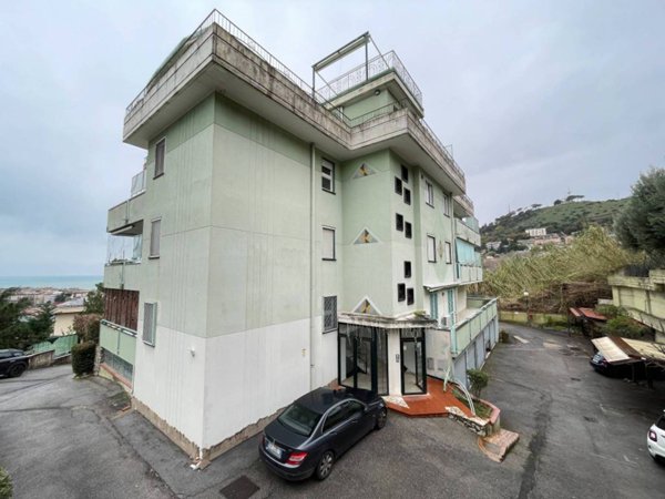 appartamento in vendita a Salerno in zona Torrione