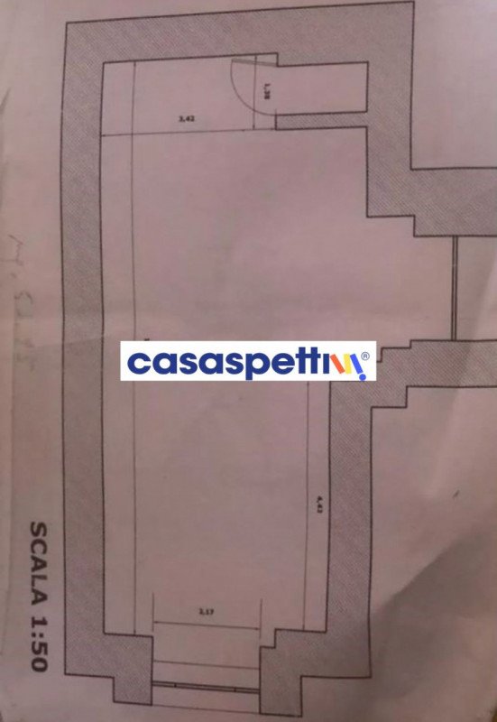 negozio in vendita a Salerno in zona Arce-Vernieri
