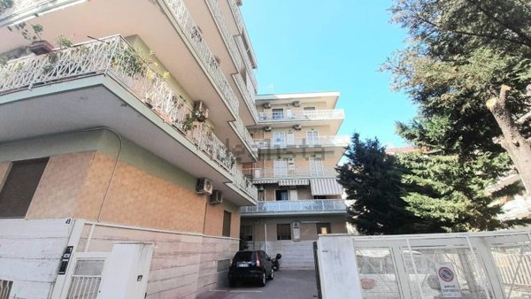 appartamento in vendita a Salerno in zona Torrione