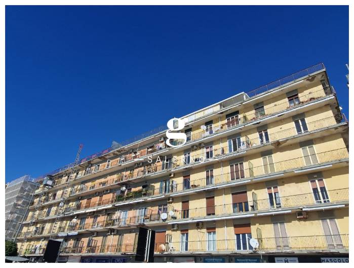 appartamento in vendita a Salerno in zona Mercatello