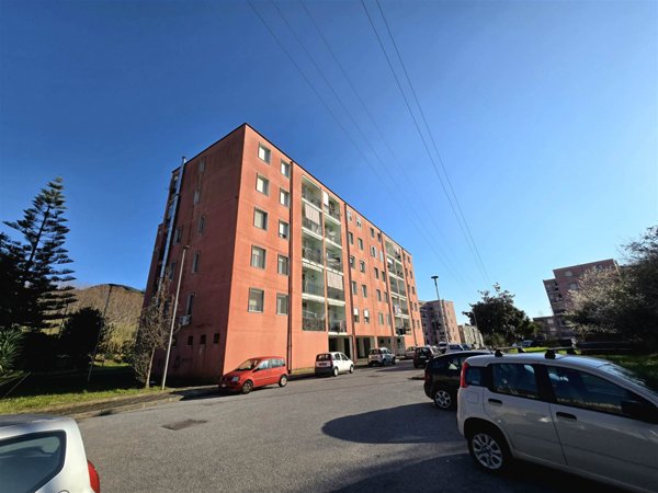 appartamento in vendita a Salerno in zona Centro Città