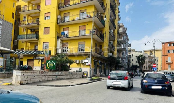 monolocale in vendita a Salerno in zona Mercatello