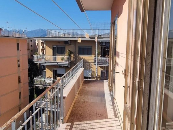 appartamento in vendita a Salerno in zona Pastena