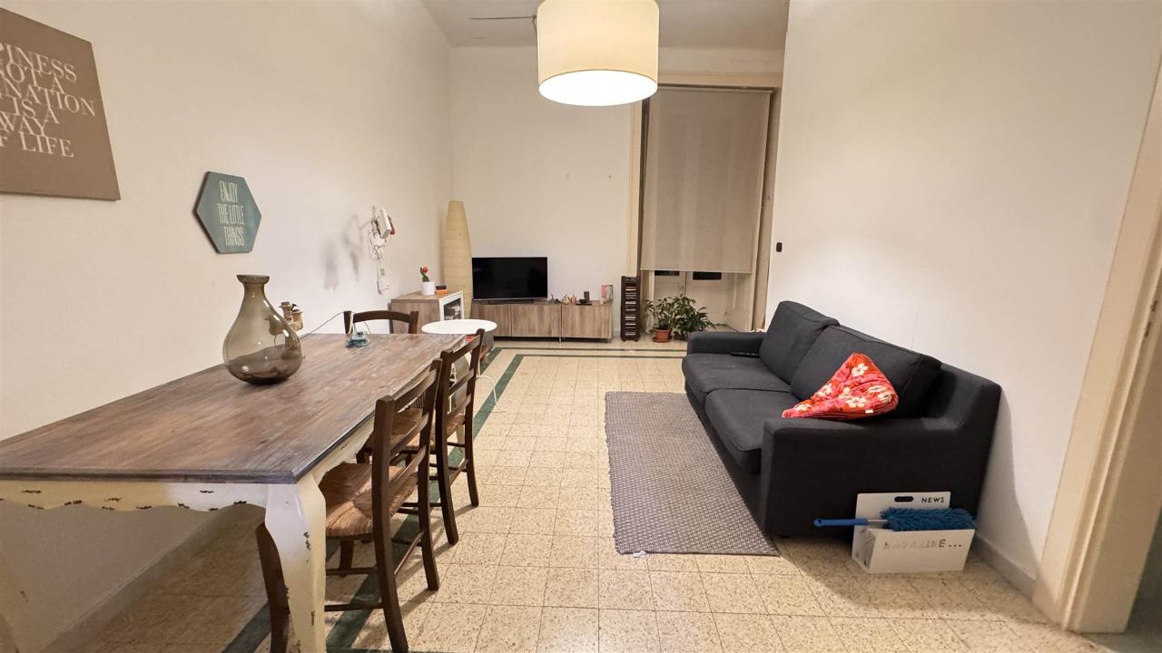 appartamento in vendita a Salerno in zona Centro Città