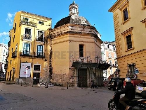 appartamento in vendita a Salerno in zona Centro Città