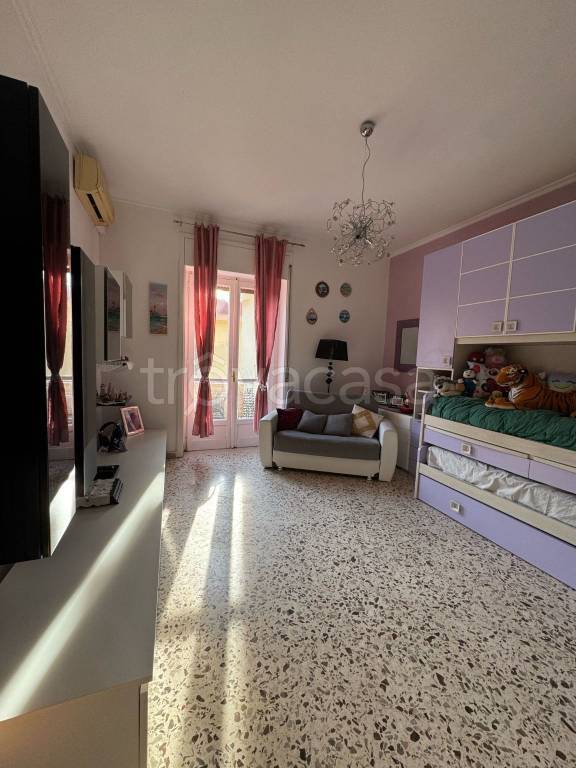 appartamento in vendita a Salerno in zona Pastena