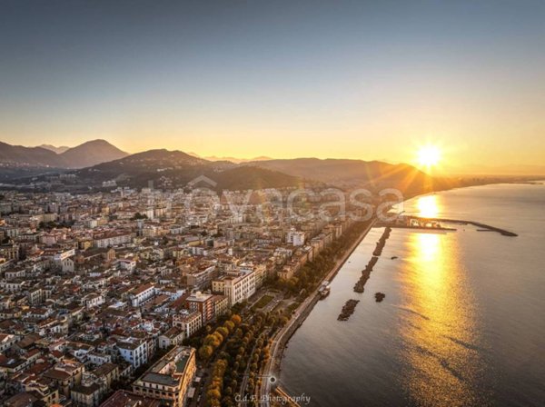appartamento in vendita a Salerno in zona Centro Città