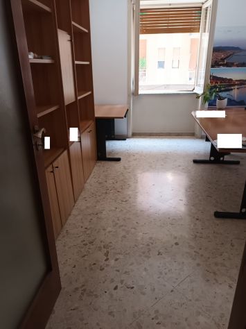 ufficio in vendita a Salerno in zona Gelsi Rossi